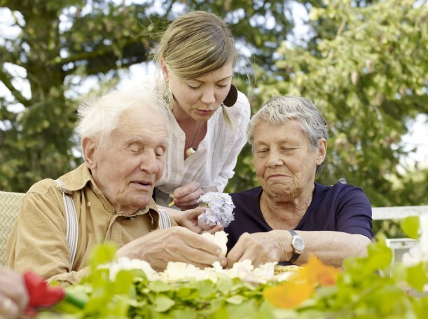 Zusätzliche Betreuungskraft nach § 43 b SGB XI (m/w/d), 3. Bild